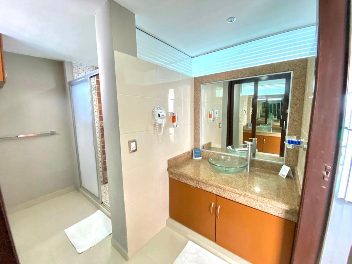 Condominio Girasol OceanView Cancún Exterior foto